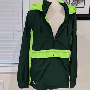 NWOT men's large under armour running windbreaker